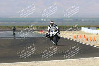 media/Sep-21-2025-TrackDaz (Sun) [[277c75b276]]/C Group/1040am (Turn 1)/